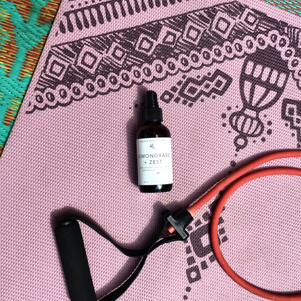 Lemongrass + Zest Organic Essential Oil Disinfectant Spray - Govis Bloom